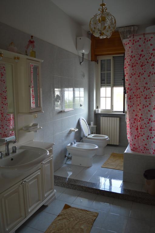 ויניאקסטריזי B&B Le Rose חדר תמונה